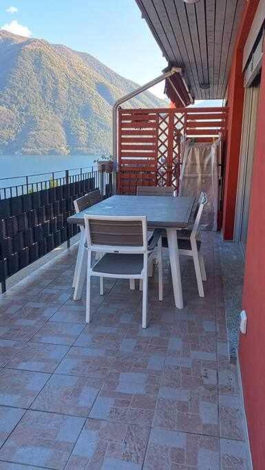 Una terrazza sul lago - Appartamento con Vista Lago - 6