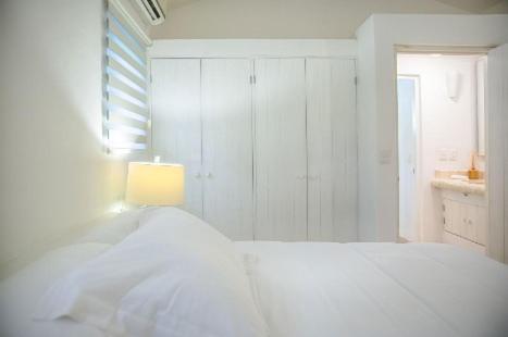 Xaman Ha beach House- steps from the beach! - Six-Bedroom House - 11