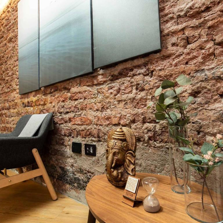 HOM I Wifi AirAcod Vida Urbana Cultura Lastarria - Apartment - 8