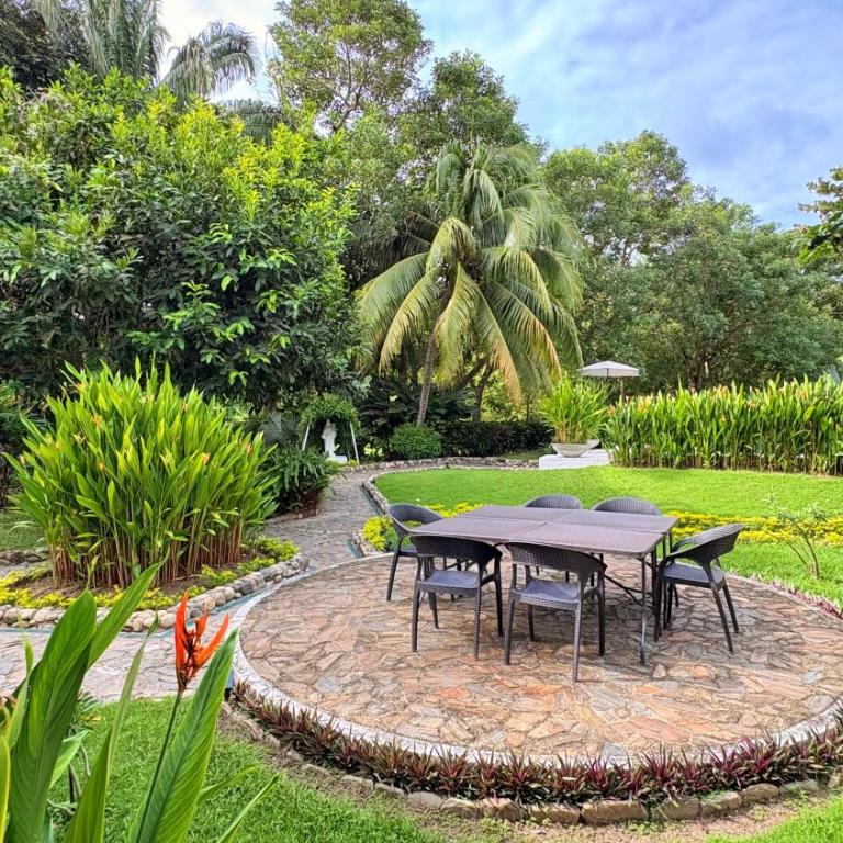 Senda Beach House Tayrona - Five-Bedroom House - 8