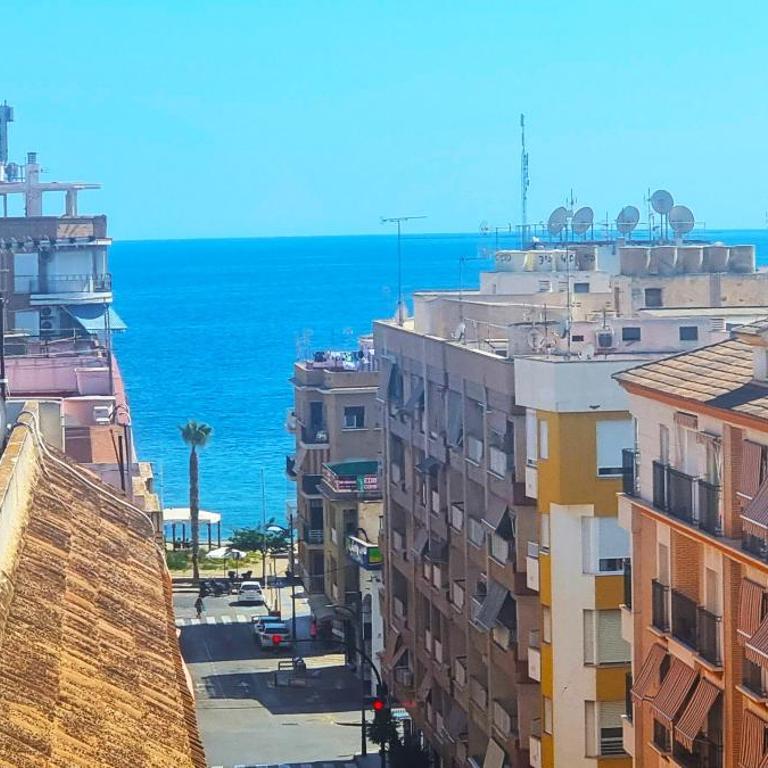 Terraza en Avenida Principal y junto a la Playa - by Aloha Palma - Apartamento de 1 dormitorio - 2