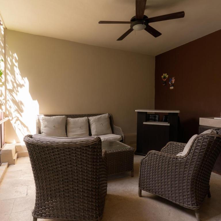 Hermoso & céntrico apartamento 1Br-GYM-Pool-Cowork By Yeah - Two-Bedroom Deluxe Apartment with Balcony - 3