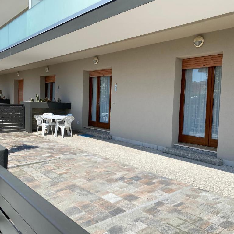 Casa Eva Garden - Appartamento con 2 Camere da Letto e Terrazza - 9