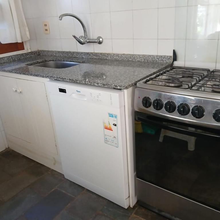 Casa en Montoya, Punta del Este, Uruguay - Casa de 5 dormitorios - 19