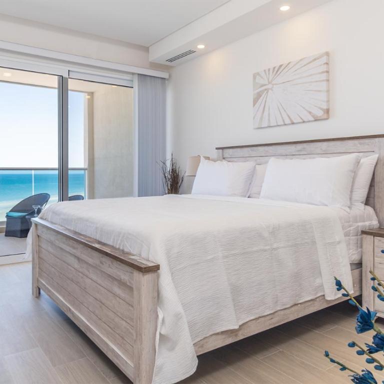 Beach Getaway 2 Bedroom Condo W802 - Vacation Home - 20