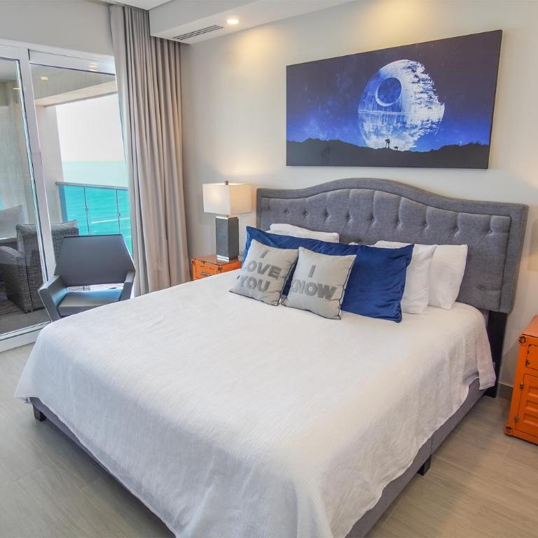 May The Force Be With You! The Galaxy Star Wars theme at Encantame Towers C801 - Vacation Home - 30