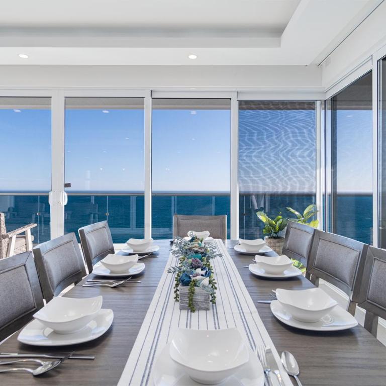 Impressive & beautiful 3 bedroom end unit Ocean Front Encantame C-1901 - Vacation Home - 8