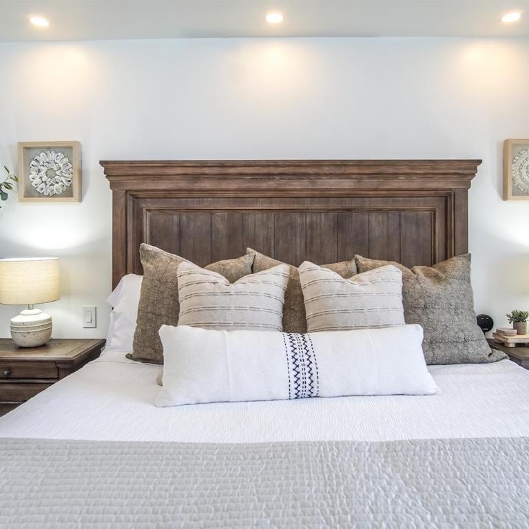 Amazing 2 bedroom Beach Front Condominium at Encantame E1102 - Casa - 14