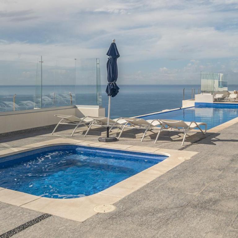 Amazing 2 bedroom Beach Front Condominium at Encantame E1102 - Casa - 44