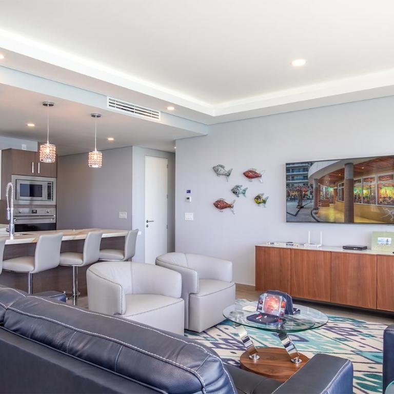 Spectacular Ocean View Condo Verano 2205 Encantame Towers - Casa - 3