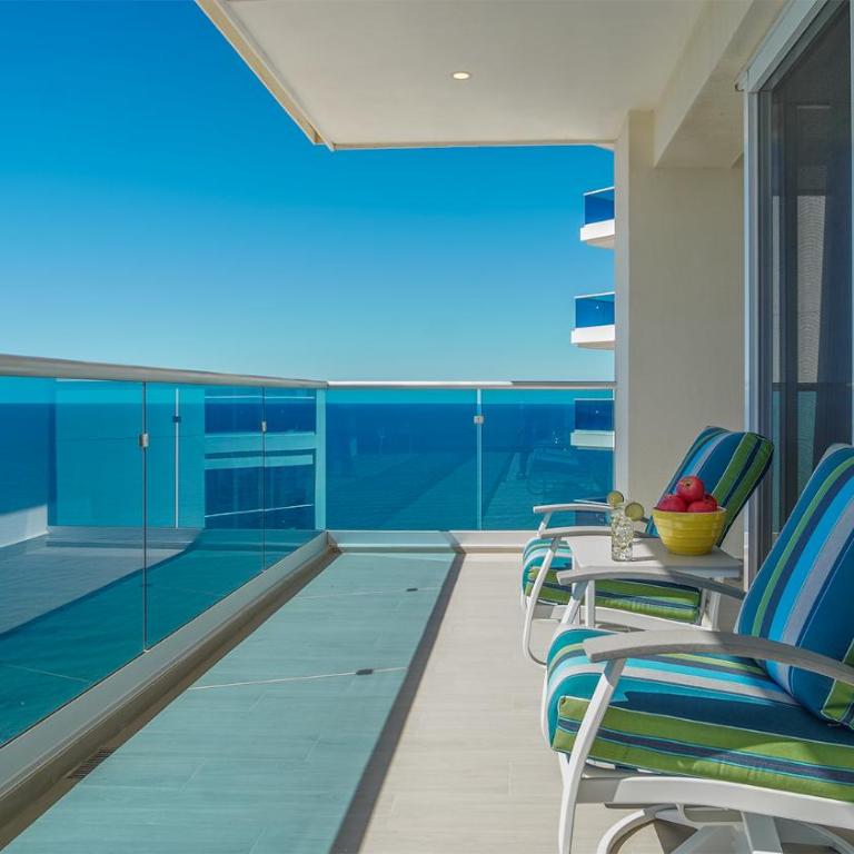 Spectacular Ocean View Condo Verano 2205 Encantame Towers - Casa - 24