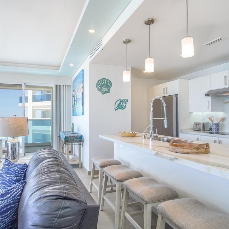 Confortable 2 bedroom condo Encantame Towers Verano 905 - Casa - 5