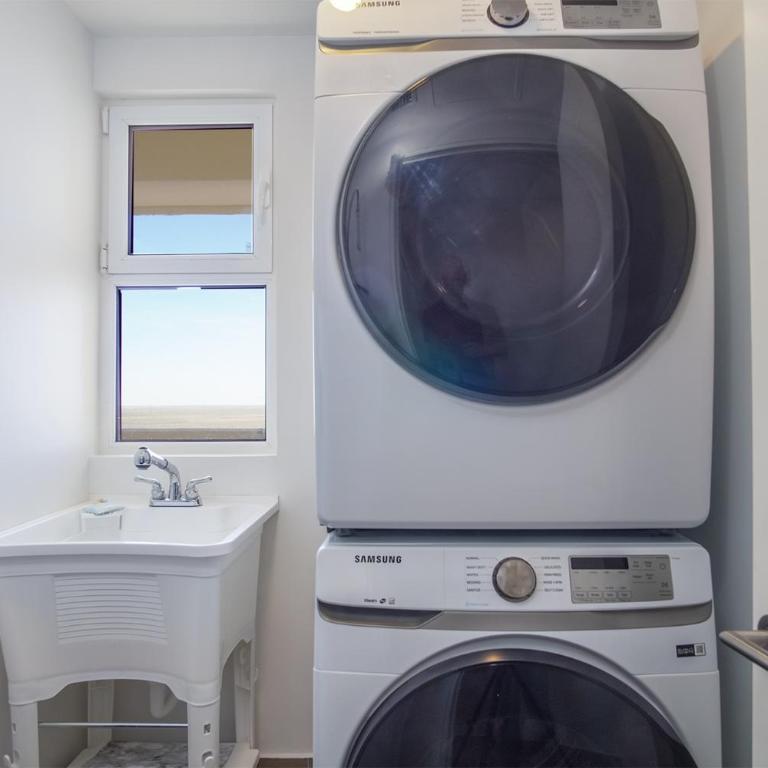 Confortable 2 bedroom condo Encantame Towers Verano 905 - Casa - 21