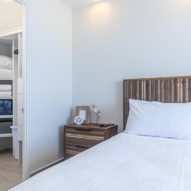 New & Amazing condo @ Encantame W604 - Vacation Home - 22