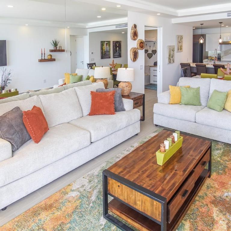 Condo with Expansive Ocean View Encantame Towers 1402 - Vacation Home - 4