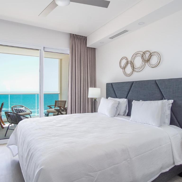Condo with Expansive Ocean View Encantame Towers 1402 - Vacation Home - 15