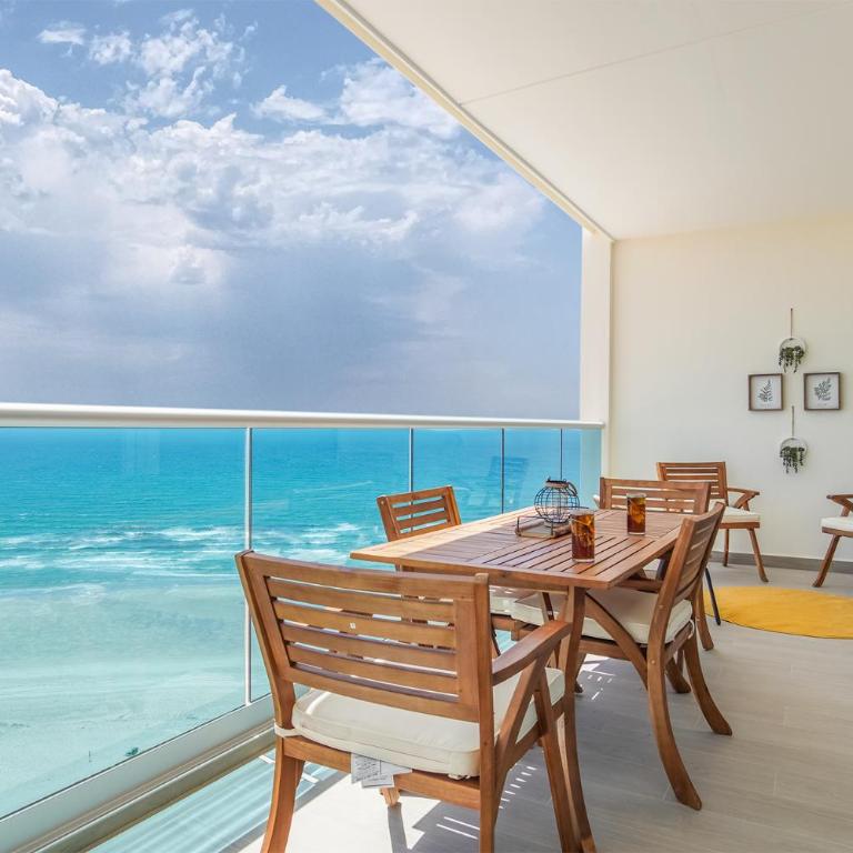 Condo with Expansive Ocean View Encantame Towers 1402 - Vacation Home - 20