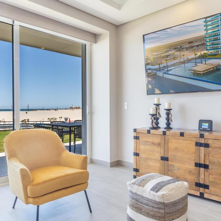 Luxurious 2 Bedroom Ground floor Condo W104 - Vacation Home - 15