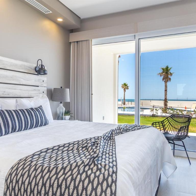 Luxurious 2 Bedroom Ground floor Condo W104 - Vacation Home - 21
