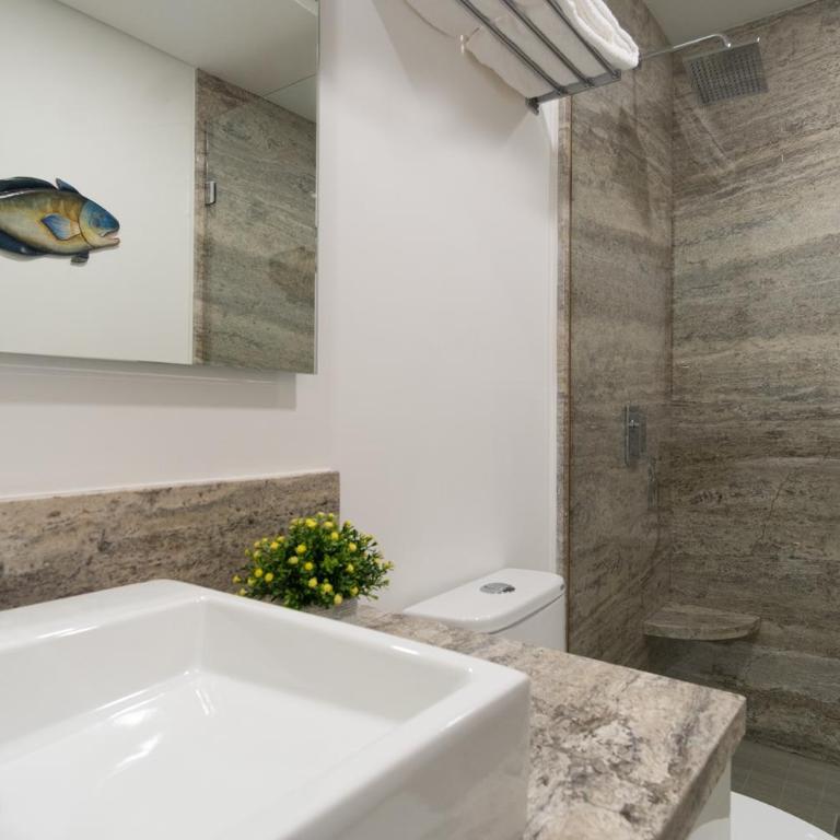 Stay in Luxury/Splash in New Lazy River this Winter Encanatame Towers 902 - Vacation Home - 10