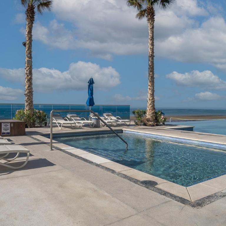 Stay in Luxury/Splash in New Lazy River this Winter Encanatame Towers 902 - Maison de Vacances - 29