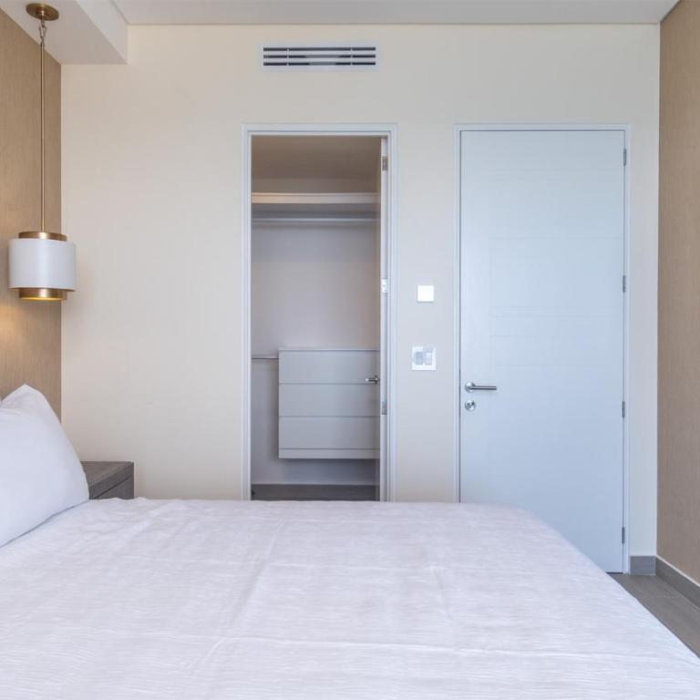 Panoramic beach front condo Verano 1704 - Casa - 13