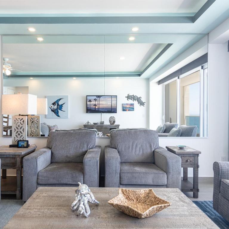 Splash in The New Lazy River and Sleep In Luxury Encantame Towers C 1202 - Vacation Home - 2