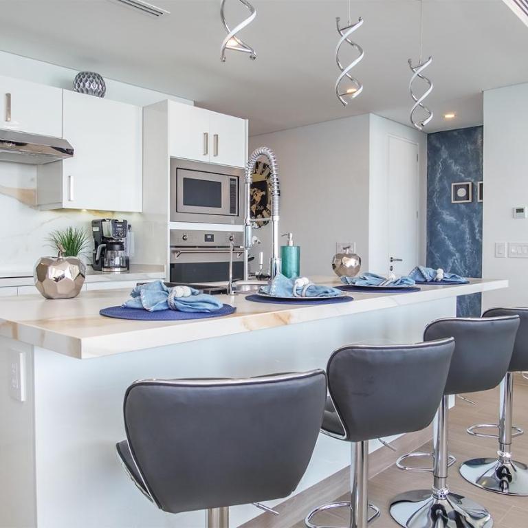Waterfront Contemporary condo E2105 at Encantame - Casa - 7