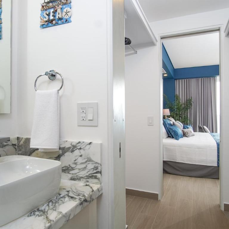 Stunning 1 bedroom condominium (Encantame Verano 1003) - Casa - 23