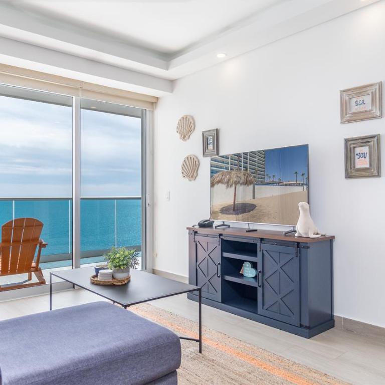 Lavish 1 bedroom Beach Front Condominium Encantame C-1403 - Casa - 6