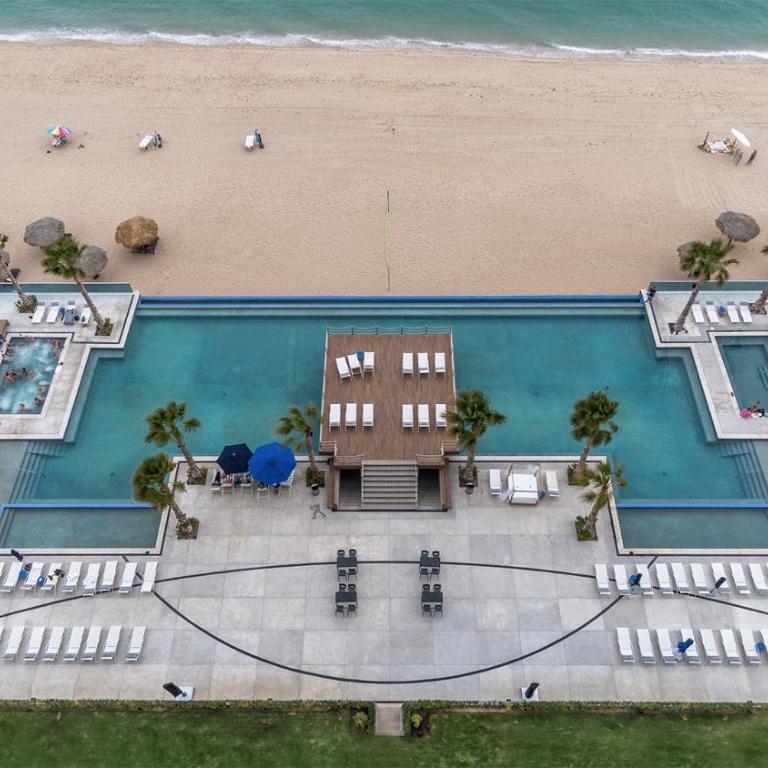 Lavish 1 bedroom Beach Front Condominium Encantame C-1403 - Maison de Vacances - 30