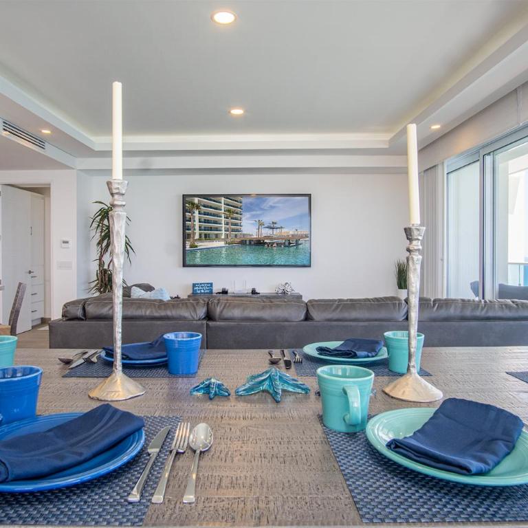 Family Paradise! Splash in The New Lazy River and Sleep In Luxury Encantame Velero 2101 - Vacation Home - 11