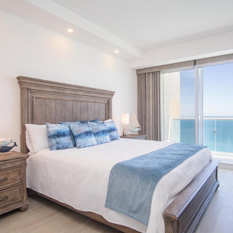 Family Paradise! Splash in The New Lazy River and Sleep In Luxury Encantame Velero 2101 - Vacation Home - 12