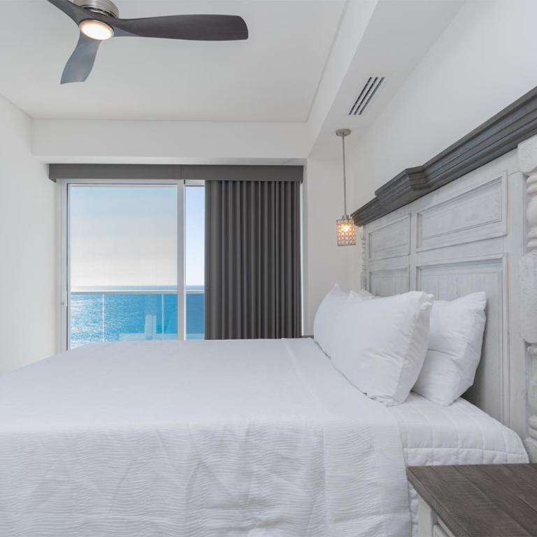 Lavish 1 bedroom Beach Front Condominium Encantame C-1603 - Vacation Home - 5
