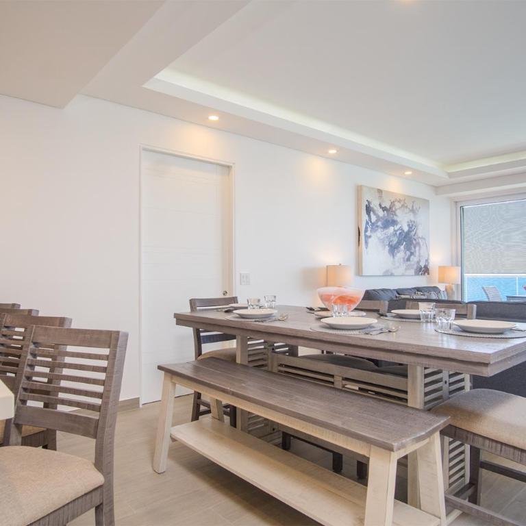 Splash in The New Lazy River and Sleep In Luxury Encantame Towers Velero 2104 - Vacation Home - 6