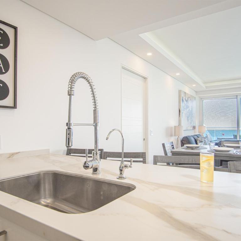 Splash in The New Lazy River and Sleep In Luxury Encantame Towers Velero 2104 - Vacation Home - 26