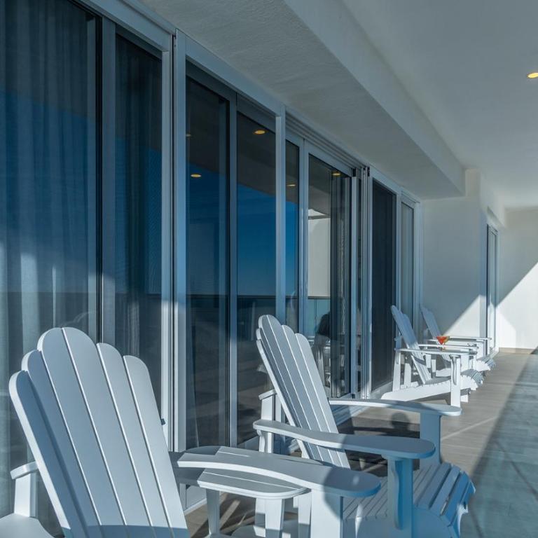 Impressive & beautiful 3 bedroom unit Ocean Front Encantame Velero-2301 - Casa - 6