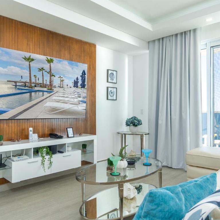 Impressive & beautiful 3 bedroom unit Ocean Front Encantame Velero-2301 - Casa - 10
