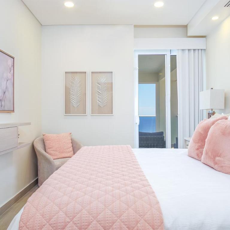 Luxury modern condo at Encantame Towers E1405 - Vacation Home - 22