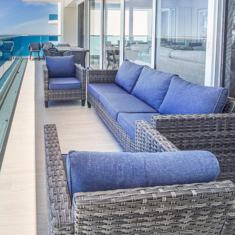 Luxury modern condo at Encantame Towers E1405 - Vacation Home - 37