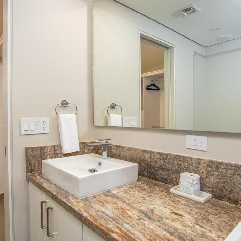 Awesome 3 bedroom condo Encantame Tower E 201 - Casa - 22