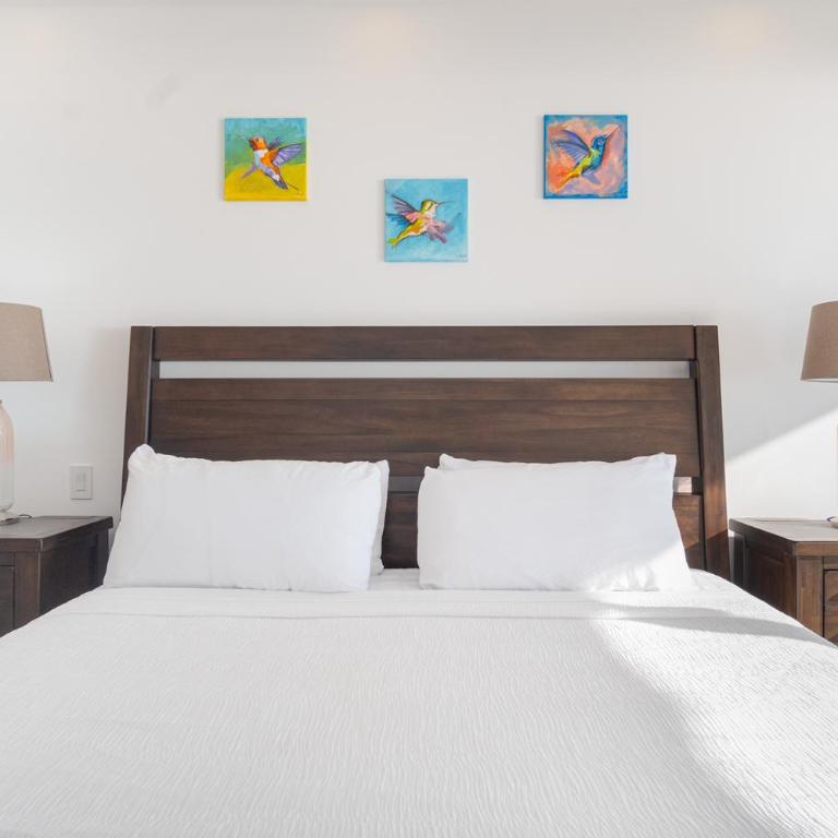 Splash in New Lazy River/Stay in Modern Luxury Encantame 702 - Vacation Home - 8