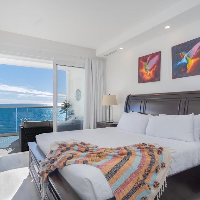 Splash in New Lazy River/Stay in Modern Luxury Encantame 702 - Vacation Home - 20