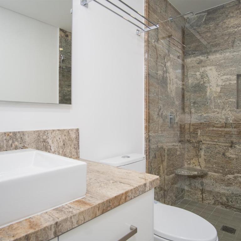 Stunning 2BR condo at Encantame Towers Velero 2302 in playa Encanto - Vacation Home - 23