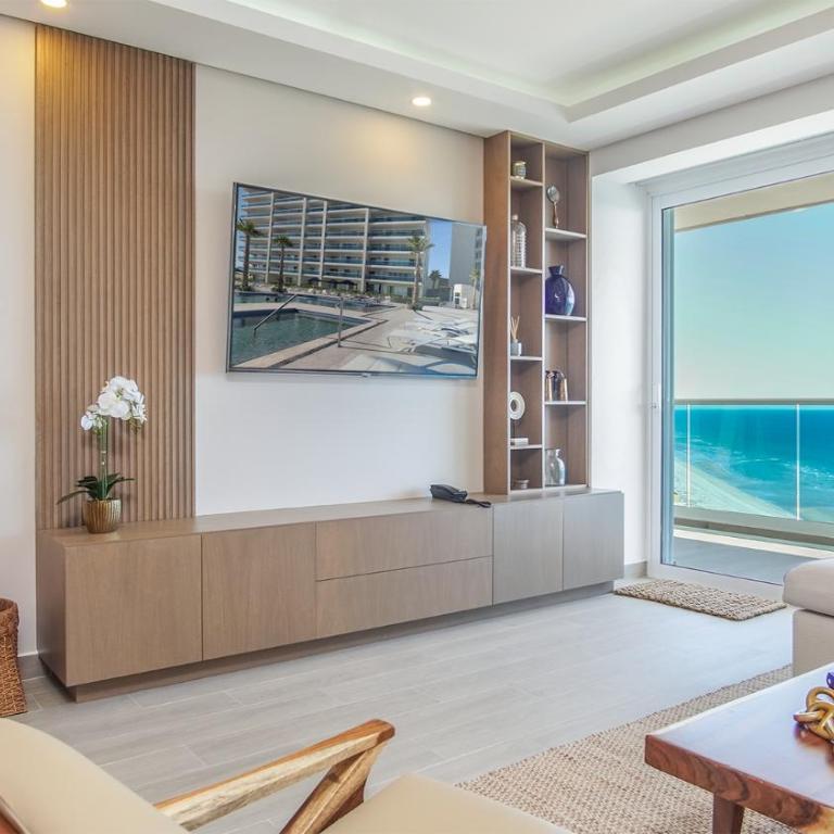 Panoramic And Immersive Water View 2 bedroom E2002 - Casa - 2
