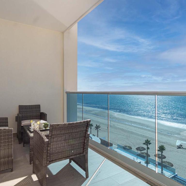 Splash in New Lazy River/Stay in Modern Luxury Encanatmae 703 - Vacation Home - 10