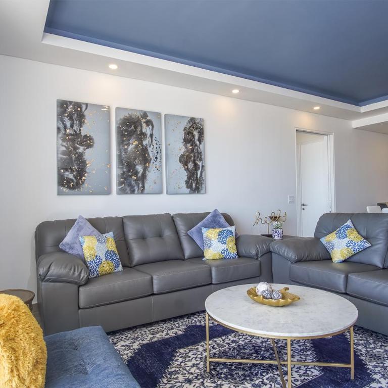 Looking for the perfect scape from the city? Peaceful 2 bedroom condo Verano 804 - Vacation Home - 2