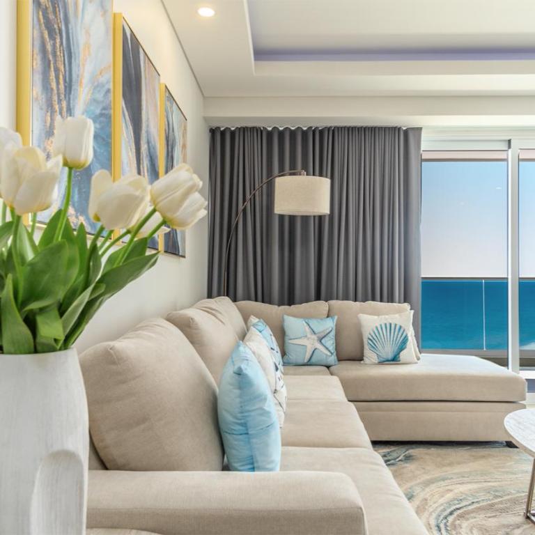 A Style Of Its Own 2 bedroom unit Encantame Viento 1202 - Vacation Home - 2