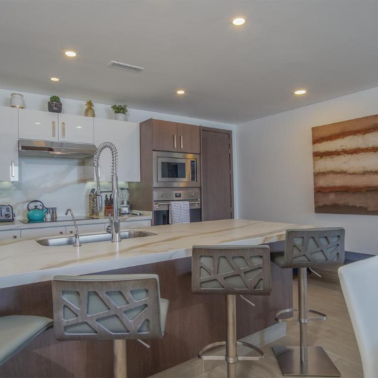 Looking for the perfect scape from the city? Peaceful 2 bedroom condo Verano 804 - Vacation Home - 10
