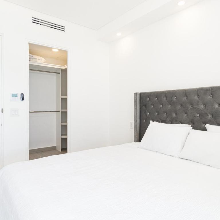 Spectacular 2 bedroom 2bathroom Beach Front Condominium at Encantame C1002 - Casa - 21